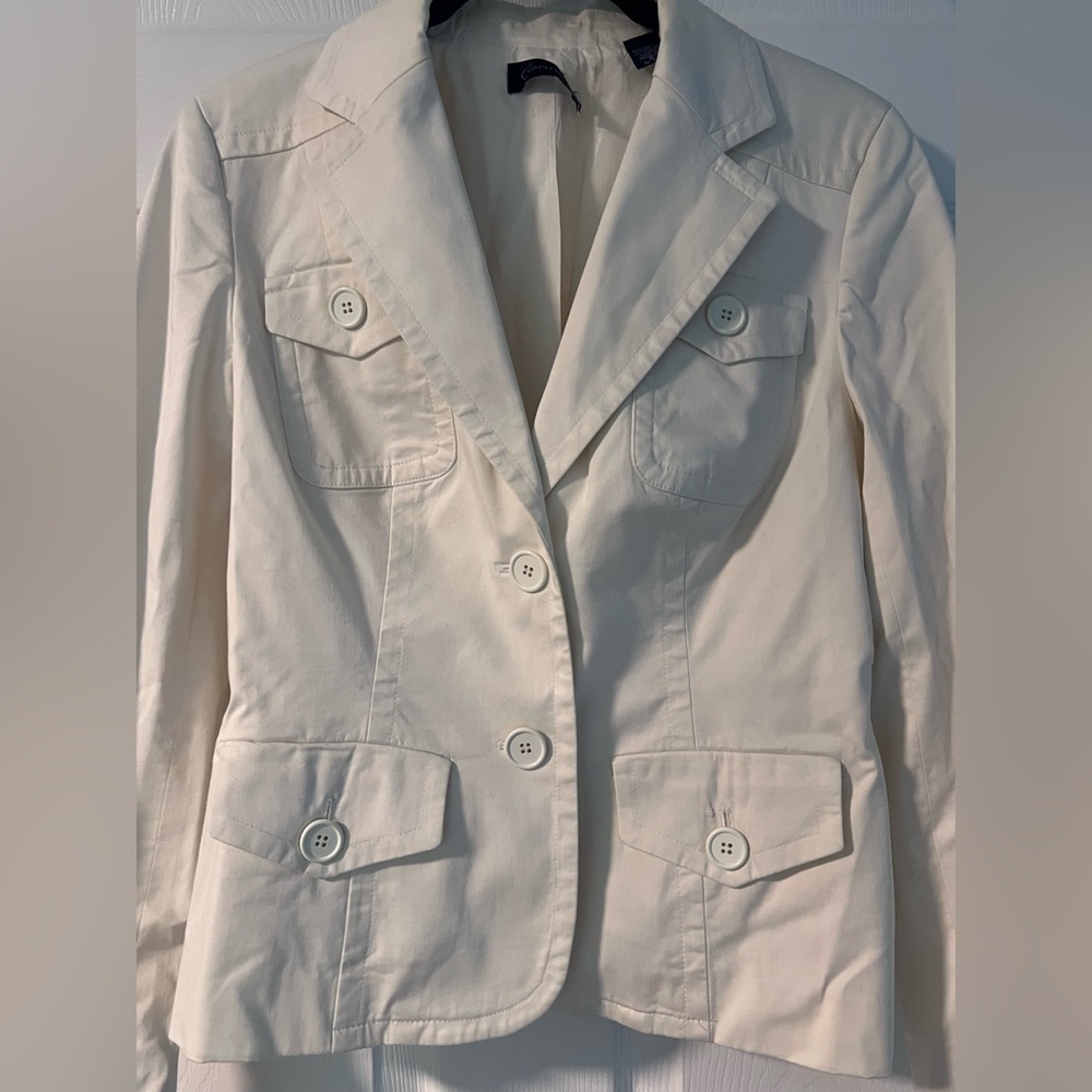 Women's Context White 2 Button Collared Blazer - image 2